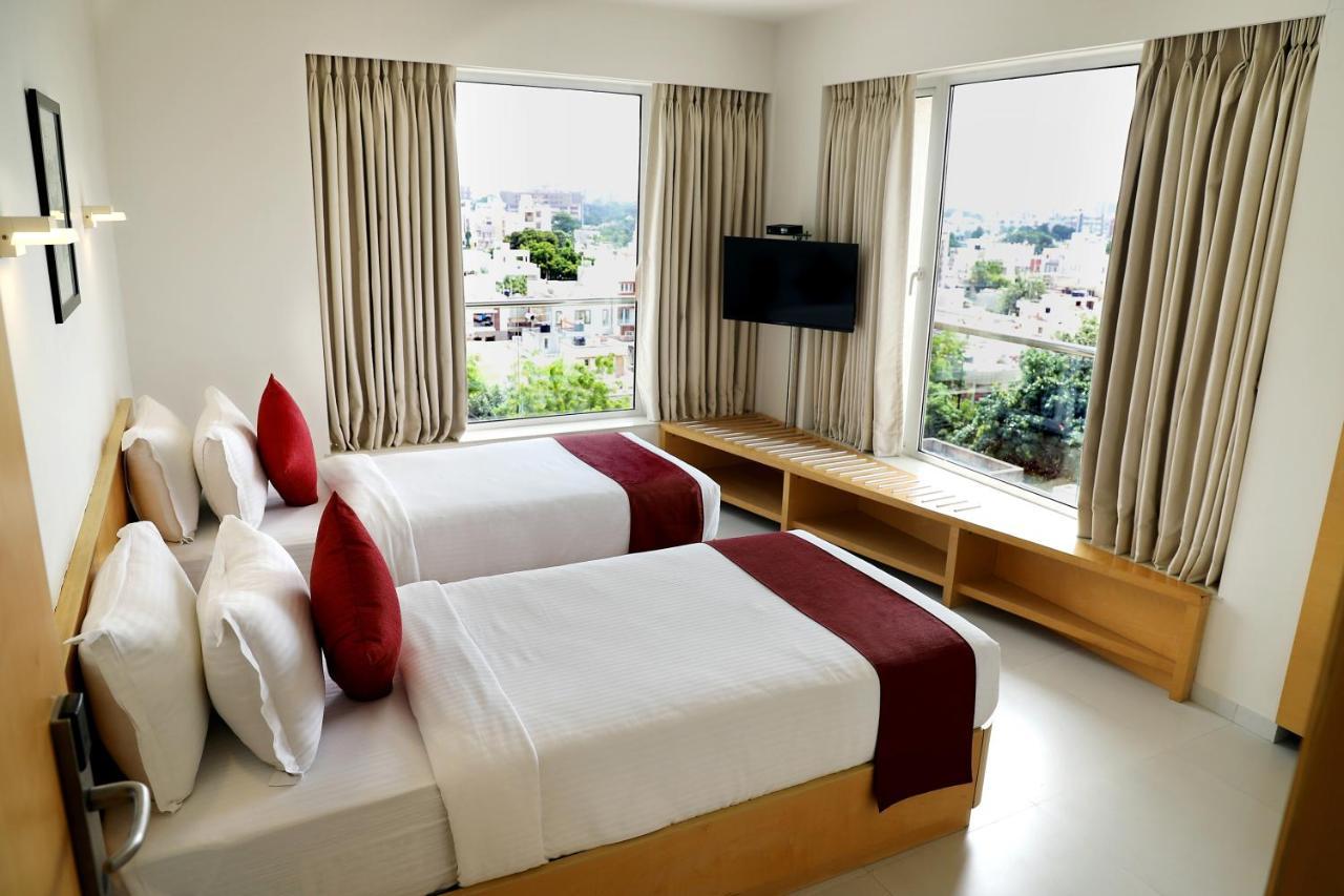 Quality Inn Patria Suites, Rajkot Exterior foto
